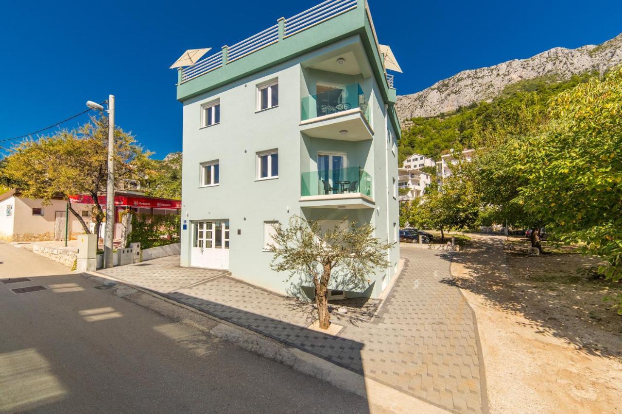 Apartments Zvonik Brist Bagian luar foto